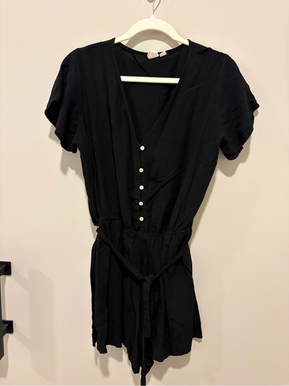 GAP Black V-Neck Button Romper - Women's